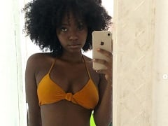 Naked black nymphet Bela Iza showing off her sexy body