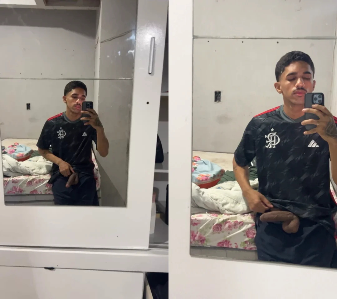 Showing getting ready to fuck