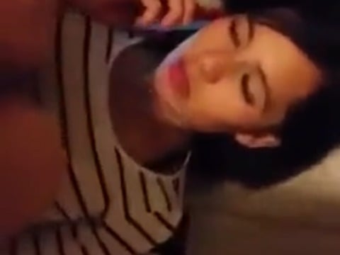 Hot Teen Gets Pounded While Chatting with Mom on Phone Amateur Fuck
