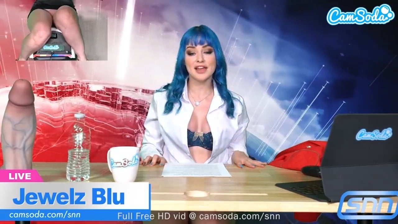 Jewelz Blu Goes Wild Riding Sybian With Her Big Tits Bouncing Live